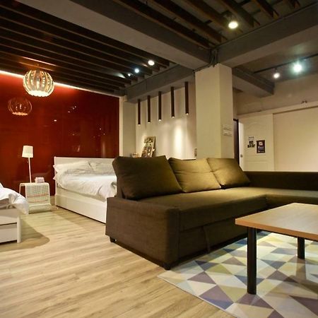Changhong Homestay Jiufen Εξωτερικό φωτογραφία